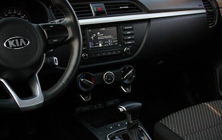 KIA Rio IV, 2019 год, 1 568 000 рублей, 15 фотография