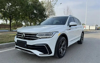 Volkswagen Tiguan II, 2022 год, 2 690 090 рублей, 1 фотография