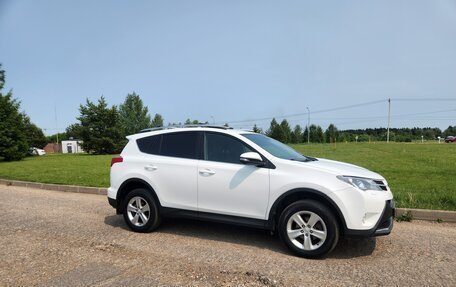 Toyota RAV4, 2014 год, 2 200 000 рублей, 14 фотография