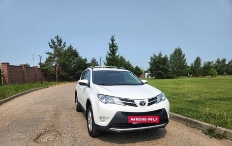 Toyota RAV4, 2014 год, 2 200 000 рублей, 21 фотография