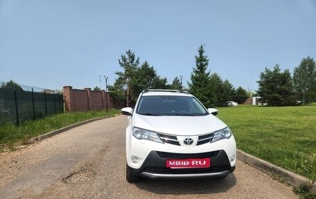 Toyota RAV4, 2014 год, 2 200 000 рублей, 23 фотография