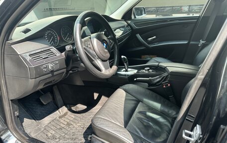 BMW 5 серия, 2009 год, 1 450 000 рублей, 13 фотография