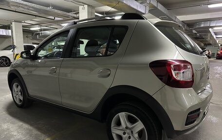 Renault Sandero II рестайлинг, 2017 год, 1 395 000 рублей, 10 фотография