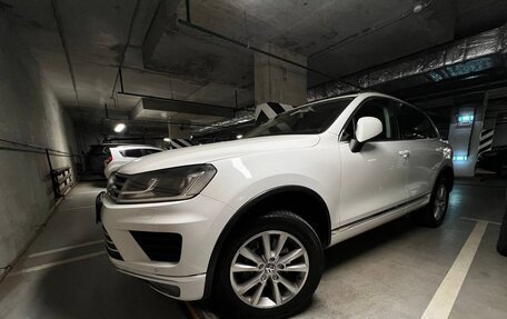 Volkswagen Touareg III, 2015 год, 3 950 000 рублей, 6 фотография