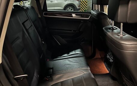 Volkswagen Touareg III, 2015 год, 3 950 000 рублей, 8 фотография