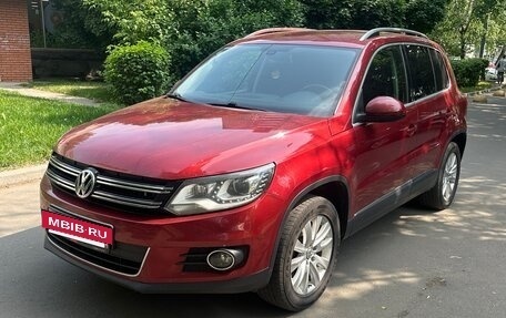 Volkswagen Tiguan I, 2011 год, 1 350 000 рублей, 2 фотография