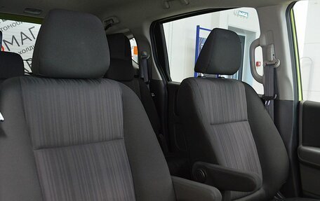 Honda Freed II, 2017 год, 1 299 000 рублей, 27 фотография