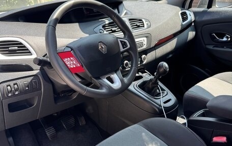 Renault Scenic III, 2012 год, 1 300 000 рублей, 26 фотография