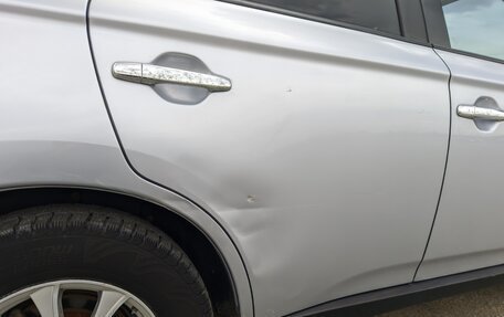 Mitsubishi Outlander III рестайлинг 3, 2012 год, 1 400 000 рублей, 4 фотография