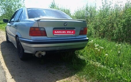 BMW 3 серия, 1995 год, 320 000 рублей, 10 фотография
