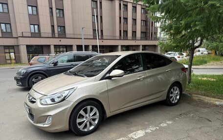 Hyundai Solaris II рестайлинг, 2011 год, 485 000 рублей, 3 фотография