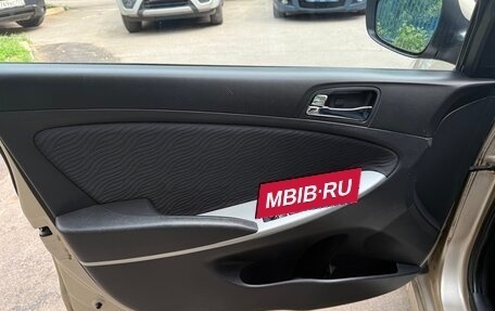 Hyundai Solaris II рестайлинг, 2011 год, 485 000 рублей, 9 фотография