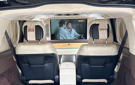 Mercedes-Benz V-Класс, 2021 год, 14 500 000 рублей, 10 фотография