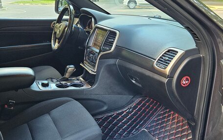 Jeep Grand Cherokee, 2016 год, 2 450 000 рублей, 11 фотография