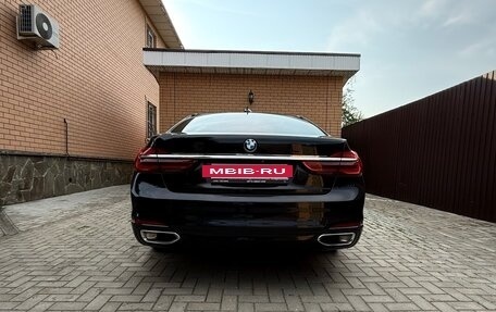 BMW 7 серия, 2016 год, 3 750 000 рублей, 7 фотография