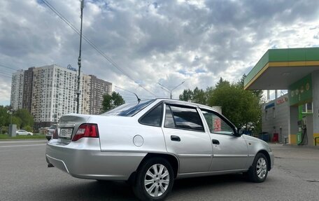 Daewoo Nexia I рестайлинг, 2011 год, 290 000 рублей, 4 фотография