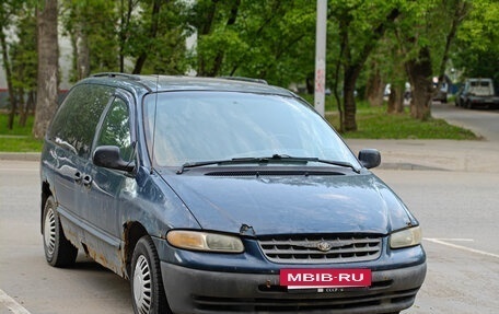 Chrysler Voyager III, 2000 год, 205 000 рублей, 5 фотография