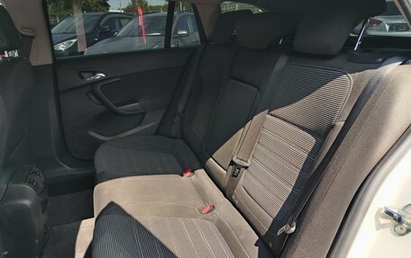 Opel Insignia II рестайлинг, 2014 год, 1 061 000 рублей, 20 фотография