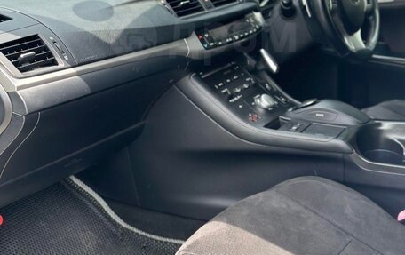 Lexus CT I рестайлинг, 2012 год, 1 400 000 рублей, 8 фотография