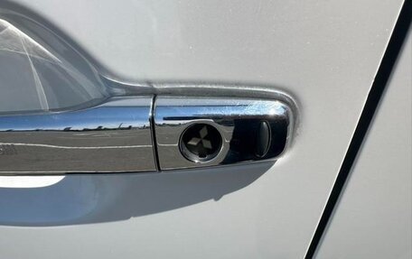 Mitsubishi Outlander III рестайлинг 3, 2022 год, 2 150 000 рублей, 14 фотография