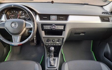 Skoda Rapid I, 2015 год, 850 000 рублей, 15 фотография