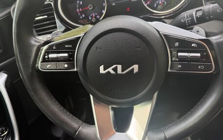 KIA cee'd III, 2022 год, 2 250 000 рублей, 9 фотография
