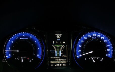 Toyota Camry, 2017 год, 2 240 000 рублей, 13 фотография