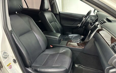 Toyota Camry, 2017 год, 2 240 000 рублей, 23 фотография