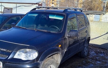 Chevrolet Niva I рестайлинг, 2010 год, 337 881 рублей, 3 фотография