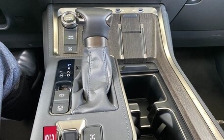 Lexus GX, 2024 год, 15 990 000 рублей, 22 фотография
