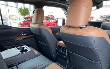 Lexus GX, 2024 год, 15 990 000 рублей, 32 фотография