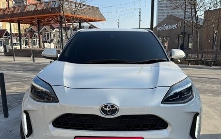 Toyota Yaris Cross, 2021 год, 2 100 000 рублей, 1 фотография