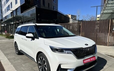 KIA Carnival, 2022 год, 3 100 000 рублей, 1 фотография