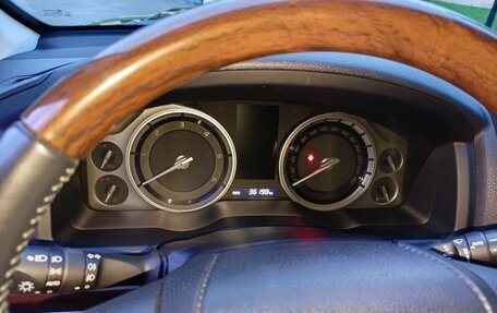 Toyota Land Cruiser 200, 2016 год, 7 500 000 рублей, 2 фотография