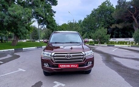 Toyota Land Cruiser 200, 2016 год, 7 500 000 рублей, 3 фотография