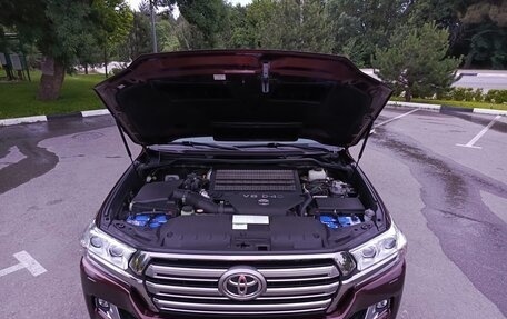 Toyota Land Cruiser 200, 2016 год, 7 500 000 рублей, 24 фотография