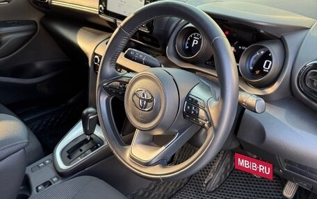 Toyota Yaris Cross, 2021 год, 2 100 000 рублей, 6 фотография