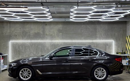 BMW 5 серия, 2017 год, 2 700 000 рублей, 8 фотография