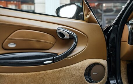 Porsche 911, 2002 год, 8 000 000 рублей, 23 фотография