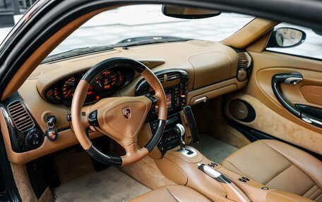 Porsche 911, 2002 год, 8 000 000 рублей, 24 фотография