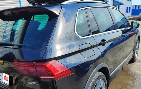 Volkswagen Tiguan II, 2019 год, 2 000 000 рублей, 4 фотография