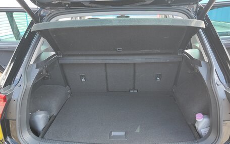 Volkswagen Tiguan II, 2019 год, 2 000 000 рублей, 11 фотография