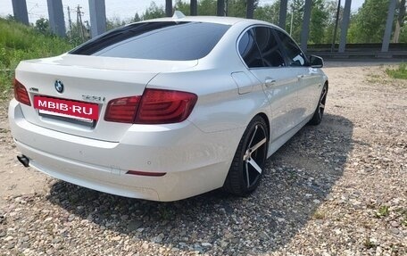 BMW 5 серия, 2012 год, 2 250 000 рублей, 7 фотография