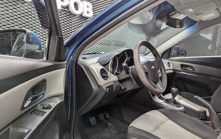 Chevrolet Cruze II, 2013 год, 680 000 рублей, 18 фотография