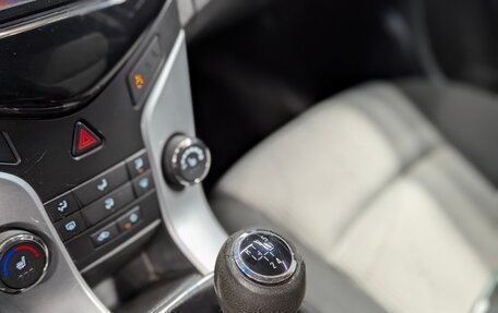 Chevrolet Cruze II, 2013 год, 680 000 рублей, 33 фотография