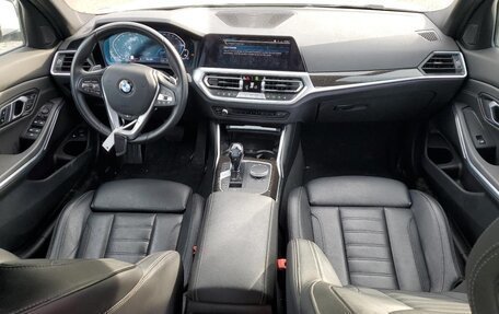 BMW 3 серия, 2021 год, 3 360 000 рублей, 8 фотография