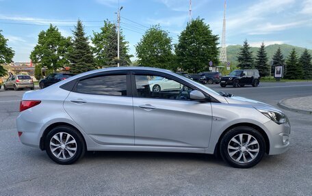 Hyundai Solaris II рестайлинг, 2014 год, 1 090 000 рублей, 3 фотография