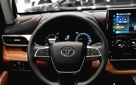 Toyota Highlander, 2025 год, 5 950 000 рублей, 11 фотография