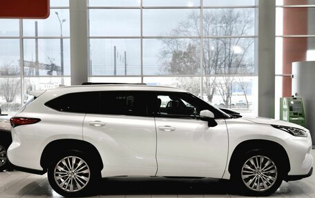 Toyota Highlander, 2025 год, 5 950 000 рублей, 23 фотография
