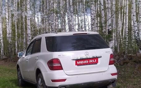 Mercedes-Benz M-Класс, 2010 год, 1 800 000 рублей, 2 фотография